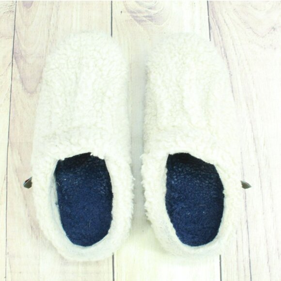 LL Bean White Knit Slip On Wicked Good Shearling Lined Cozy Slippers Size 8 M - Picture 7 of 9